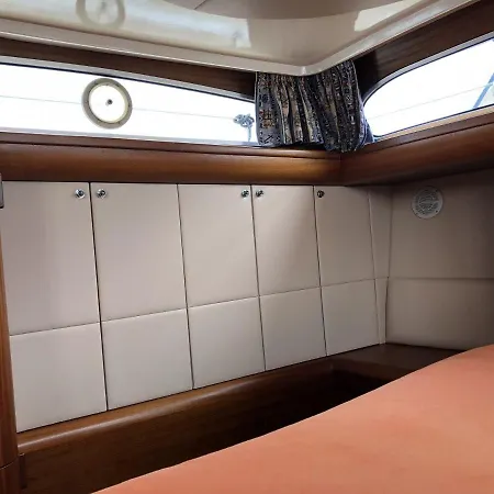 Yacht Sequana Hotel en barco *