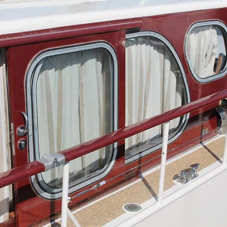 Hotel en barco Yacht Sequana *