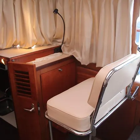 Yacht Sequana Hotel en barco