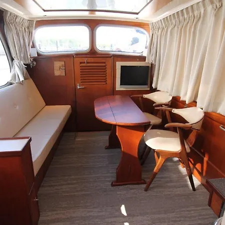 Hotel en barco Yacht Sequana