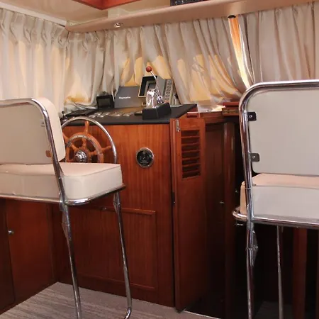 Yacht Sequana *