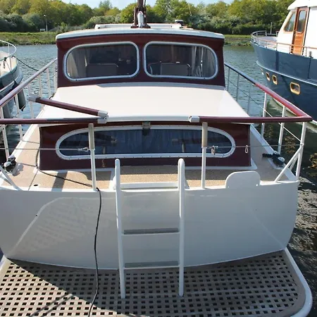 Yacht Sequana