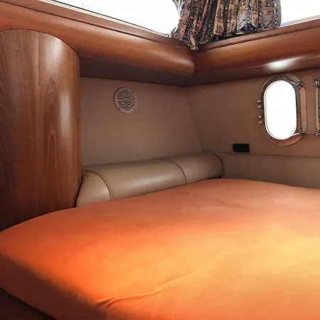 Hotel en barco Yacht Sequana